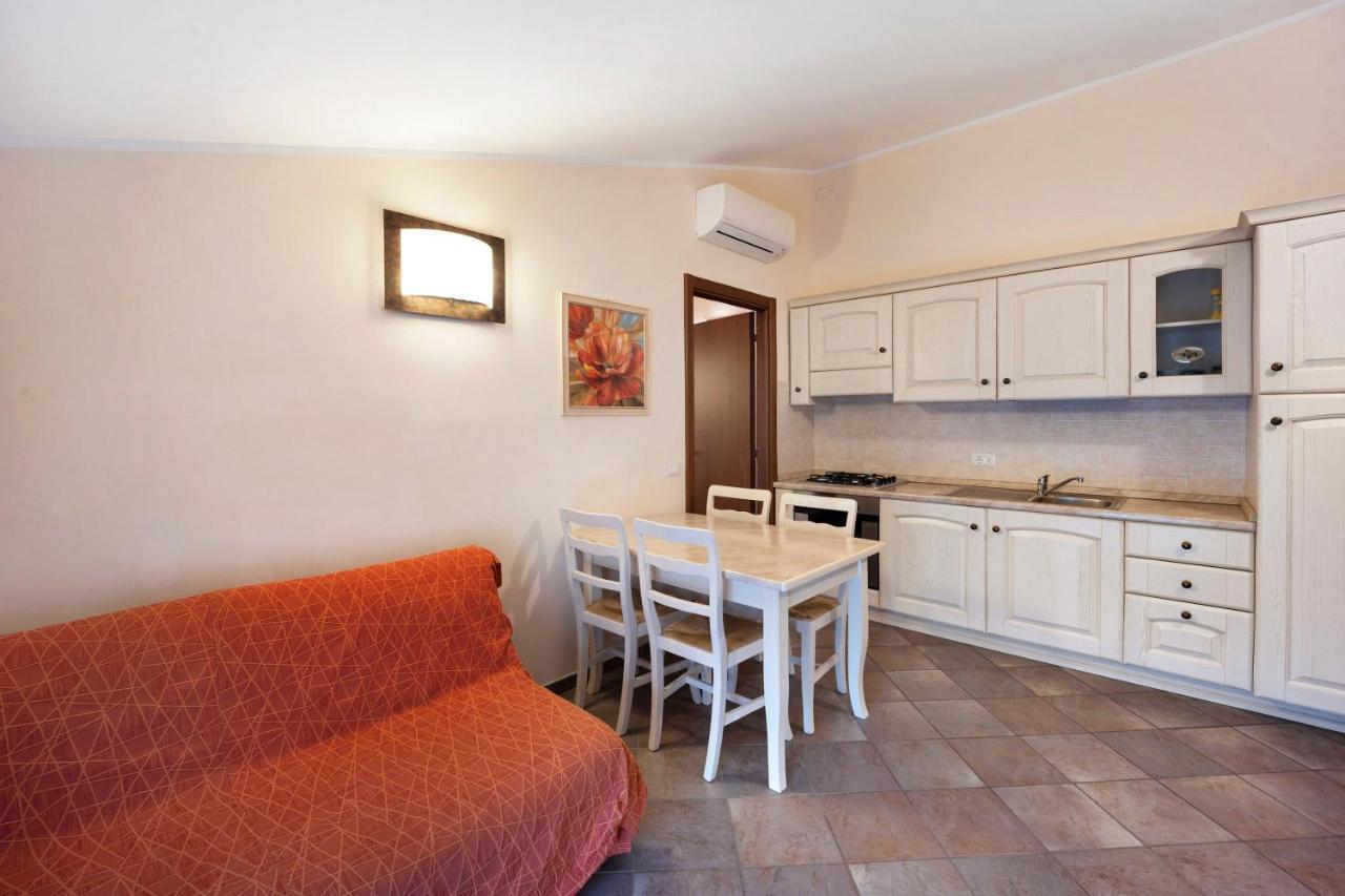 Molino Nuovo  Messalina Agriturismo La Scuderia מראה חיצוני תמונה
