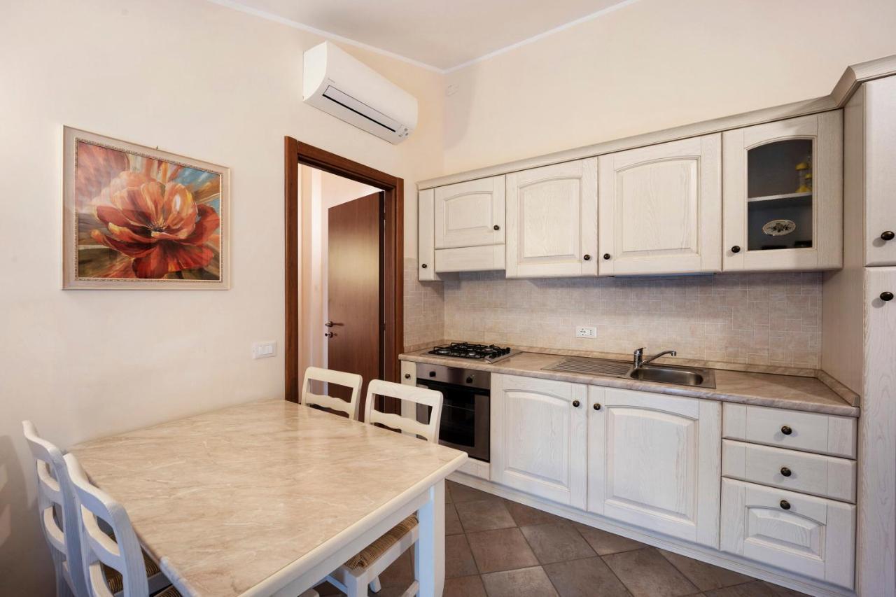 Molino Nuovo  Messalina Agriturismo La Scuderia מראה חיצוני תמונה