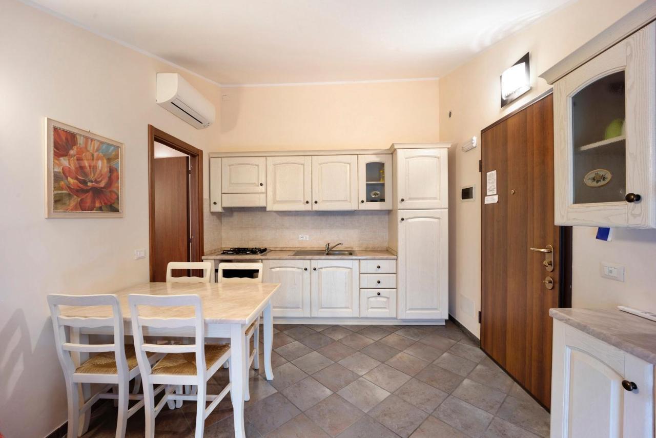 Molino Nuovo  Messalina Agriturismo La Scuderia מראה חיצוני תמונה