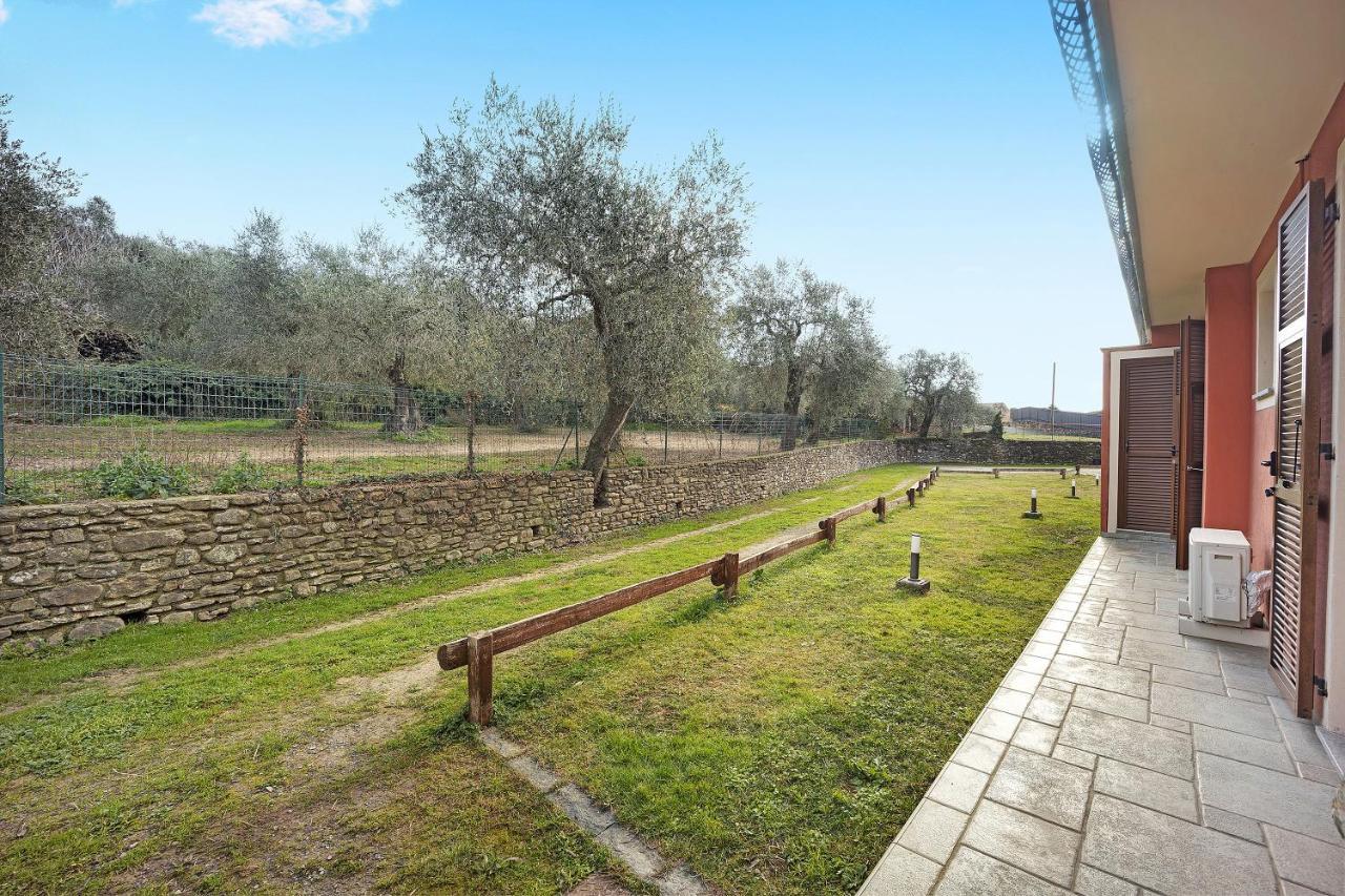 Molino Nuovo  Messalina Agriturismo La Scuderia מראה חיצוני תמונה